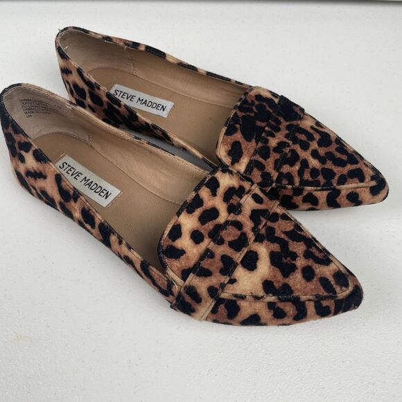 Steve Madden Shoes Women 6.5M Leopard Animal Print Loafer Flats Slip On Club GUC - Picture 1 of 9